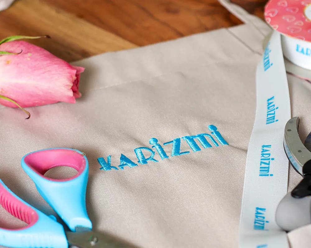 Detalle floral Karizmi